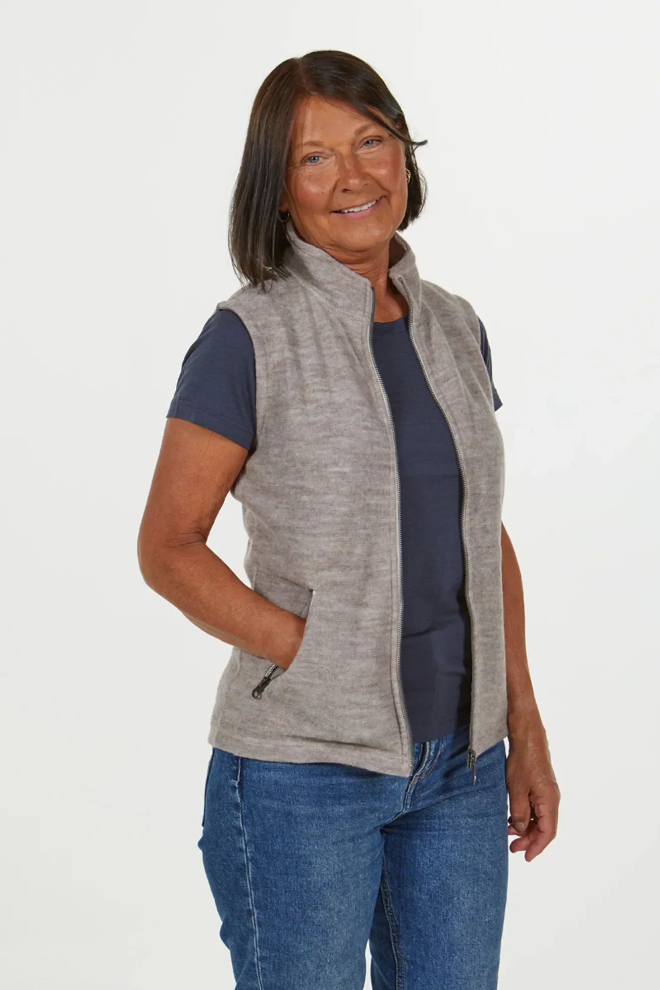 FLORA VEST, 60% FILTAD ULL, 40% LYOCELL  — LIGHT NAVY - Image 4