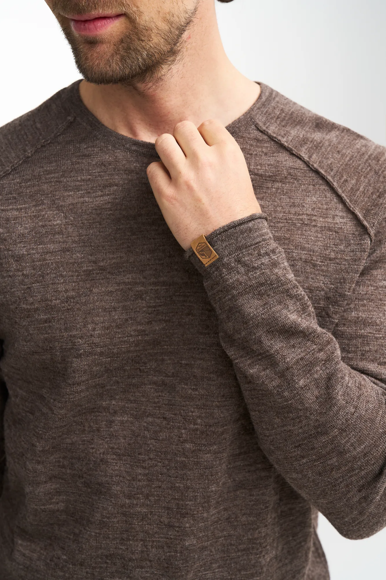 NLS BEECH CREWNECK, 100% OFÄRGAD ULL — COFFEE BEAN - Image 4